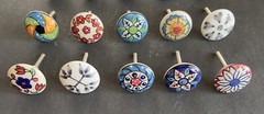 25 PC of Multicolour Colorful Ceramic Knobs by theCarnatico