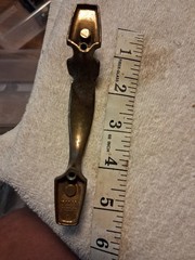 NOS Belwith N13613 Brass Vertical 5.25 In. Pull
