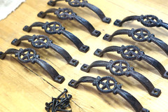 10 Cast Iron RUSTIC Drawer Pulls Handle Texas Star Fancy Western Cowboy Cabinet