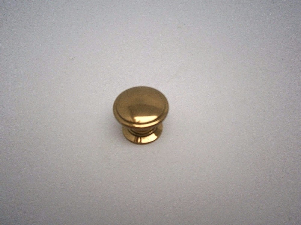 Belwith Period Brass K144 Power & Beauty 1 1/4″ Dia. Knobs Antique Brass 562G
