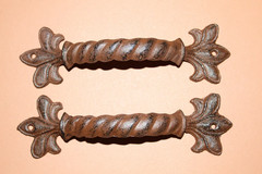 1-DRAWER PULL,Decorative French Country Fleur De Lis Design,Hardware, HW-44