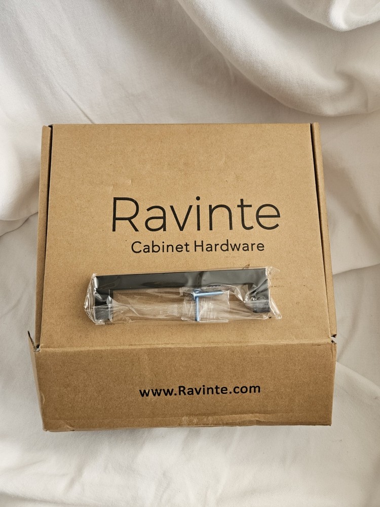 Ravinte 35 Pack 5″ centers Square Cabinet Handles Matte Black Pulls Black NEW