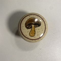 Vintage 70’s Japan Ceramic Mushroom Cabinet Knobs Set of 4 Cream Speckled 1.5”