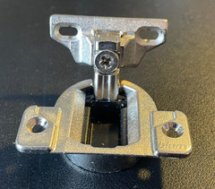 BLUM 110° Plate 133.024-01 (1-3/8″) w/ Self Close Compact Hinge 30.310-11.02