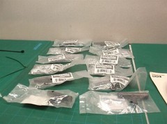 Lot of 12 GlideRite Hardware 5002-T-MB-C Black Solid Cabinet Bar T-Knobs