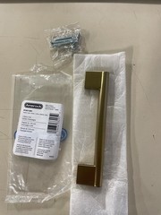 Amerock BP36913BBZ Versa 5-1/16″ C2C Golden Champagne Cab Pull (LT. WEAR/TEAR)