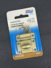 CUPBOARD TURN 1-1/4″ x 1-3/4″ by National Hardware #N149-625 Brass Finish