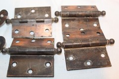 Lot of 4 VTG Copper Tone Cabinet Door Hinges ~ 2 Cabinet Pulls ~ 1 Lock ~ Screws