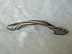 LOT of 4 NEW Cabinet Furniture Drawer Pulls Satin Nickel 3″ & 3.75″ O.C. Hdwr.