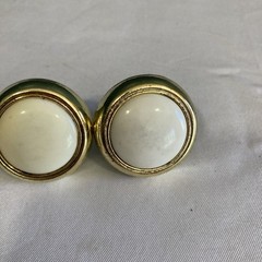 Set Of 3 Polished Brass And White Porcelain Knobs 1.1” Vintage