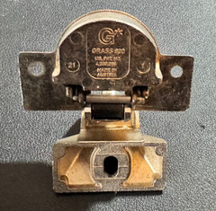 GRASS 830 Cabinet Hinge w/ 830-42 Mounting Plate | NEW OEM TIGHT | Self-Closing