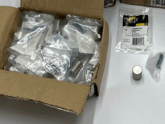 Box of 25 Liberty Hardware Motiv Thumb Knob Stainless Steel 3/4″ P63118Z-88-C