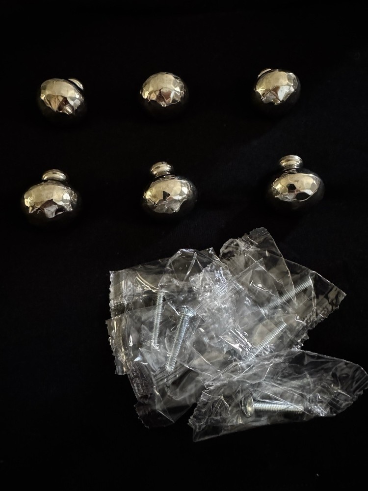 6 Hammered Silver Metal finish Cabinet Knobs Set woth screws
