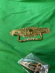 EASTLAKE VICTORIAN STYLE Stamped Brass Gold BAIL PULL Knob