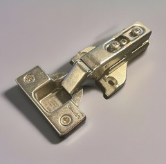 NEW! Grass Hinge 1006-30 Self Close w/ #054 Baseplate • Self Closing • Snap-on