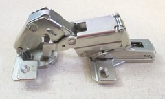 New Salice 165º Full Overlay Self-Close 2XF Hinge w/AU3 Clip Plate (200/Rapido)