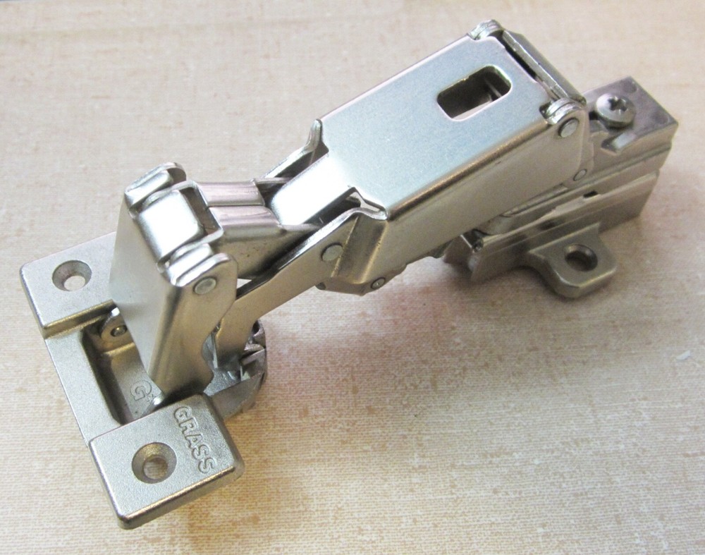 Grass Cabinet Hinge Self-Close 1203 w/ Clip-On 050 Plate, Full Overlay (3903)
