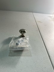 Jeffrey Alexander 658NI Tiffany 1-1/4″ Round Mushroom Knob – Polished Nickel
