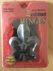 Vintage Pair of 3/8″ Offset Zinc Alloy Die Cast Hinges for Cabinet Cupboard NOS