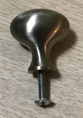 31 Satin Nickel Oval (1-1/4”x3/4”) Amerock Kitchen Cabinet Knobs W/Screws