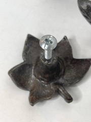 17 Atlas Homewares 2203-I 1-3/4-Inch Leaf Knob pull Iron Ivy Bronze rustic