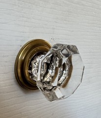 NWT Emtek Old Town French Antique Brass Base Glass Wardrobe Knob 1-3/4” 86028US7