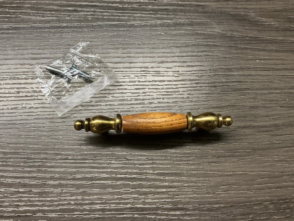 BELWITH Hickory Brass & Oak Wood 3″cc Handle Cabinet Pull Knob N18717 OAK(116)