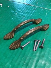 Lot of 2 Amerock 1333 Elegance Brass Cabinet Pull Handle Pat Pending w/ Screws