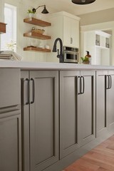 Renown Cabinet Pull 6-5/16 Inch 160 mm Center-to-Center Oil Rubbed Bronze