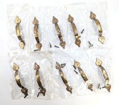 NOS! Lot of 10 Vtg ‘Williamsburg’ Colonial Cabinet Pulls, 3-1/2” c/c, Old Brass