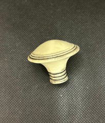 1-5/8″ Faux Ivory Carved Dome Knob