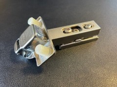 NEW! GRASS Cabinet Hinge 1006-30 Clip On 45° angle, 110° open, Self Close Spring
