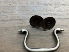 FURNITURE Chippendale Drawer Bail Knocker Pull 2 1/2″ C-C Handle Antique Brass