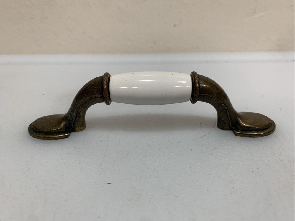 Gatehouse Antique Brass and Ceramic Almond Arched Cabinet/Drawer Pull