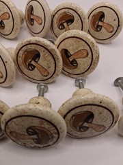 Vintage 70’s Japan Ceramic Mushroom Cabinet Knobs Set of 14 Cream Speckled 1.5”