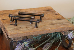 Set of 25 oil-rubbed bronze, 3″ drawer and cabinet pulls