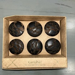 Earths: Set Of 6 Wooden Knobs Round Kitchen Bathroom Cabin Made In India New Box