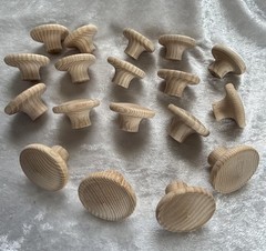 18 Unfinished Wooden Cabinet / Drawer Knobs app. 1-3/4″ X 1″ Home Decor