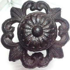 Vintage Old World Moroccan Drawer Cabinet Door Knob Pull BRWN Cast Iron Metal 3″