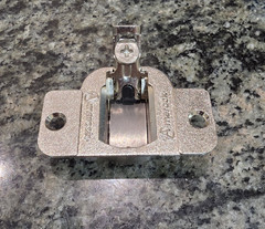 Amerock Cabinet Hinge, 2010-31, PAT. #5,027,474 Tight Closing Action