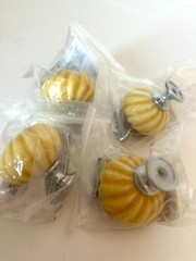 Brainerd Yellow Ceramic Swirl Drawer Cabinet Knobs Set Of 4 NEW 1 3/4 Inch