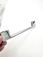 Richelieu Modern Metal Pull 8160 Chrome – Lot Of 10 – 6 3/8” LENGTH BP8160128140
