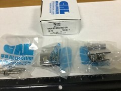 New. CRL EH172 Chrome 1″ Wall Mount Hinges, 3/16″ – 1/4″ Glass, 1 Pair