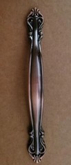Antique/Vintage Look Metal Draw/Cupboard Handles x8