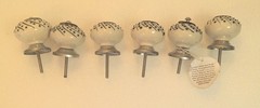 Porcelain Ceramic Vintage Design Blue & Cream Cabinet Pulls Knobs – Lot of 6