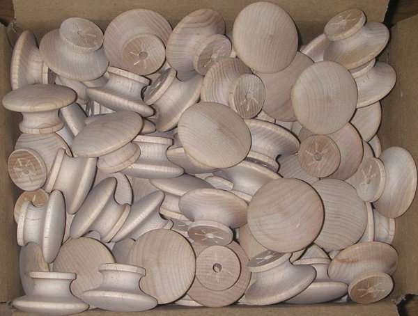 25 ROUND 1 1/2″ BIRCH WOOD KNOBS Unfinished Pulls Cabinet Handles w/o screws