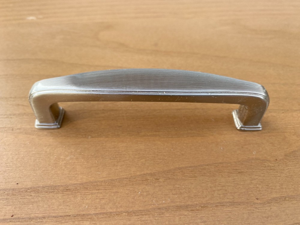 8 New Satin Nickel Door/Drawer Pulls Cabinet, Furniture Hardware, 1092SN