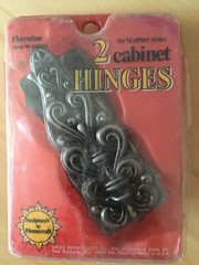 Vintage Pair of 3/8″ Offset Zinc Alloy Die Cast Hinges for Cabinet Cupboard NOS