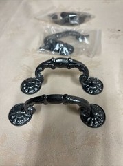DRAWER PULL HANDLE Large Drop Bail Swing Dresser Pulls Rustic 4 Pack。