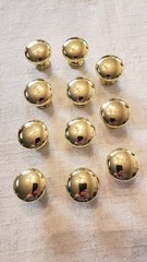 Lot of 12 Brass Heavy Cabinet Drawer Knobs Pulls with Screws 1.25″ Diameter